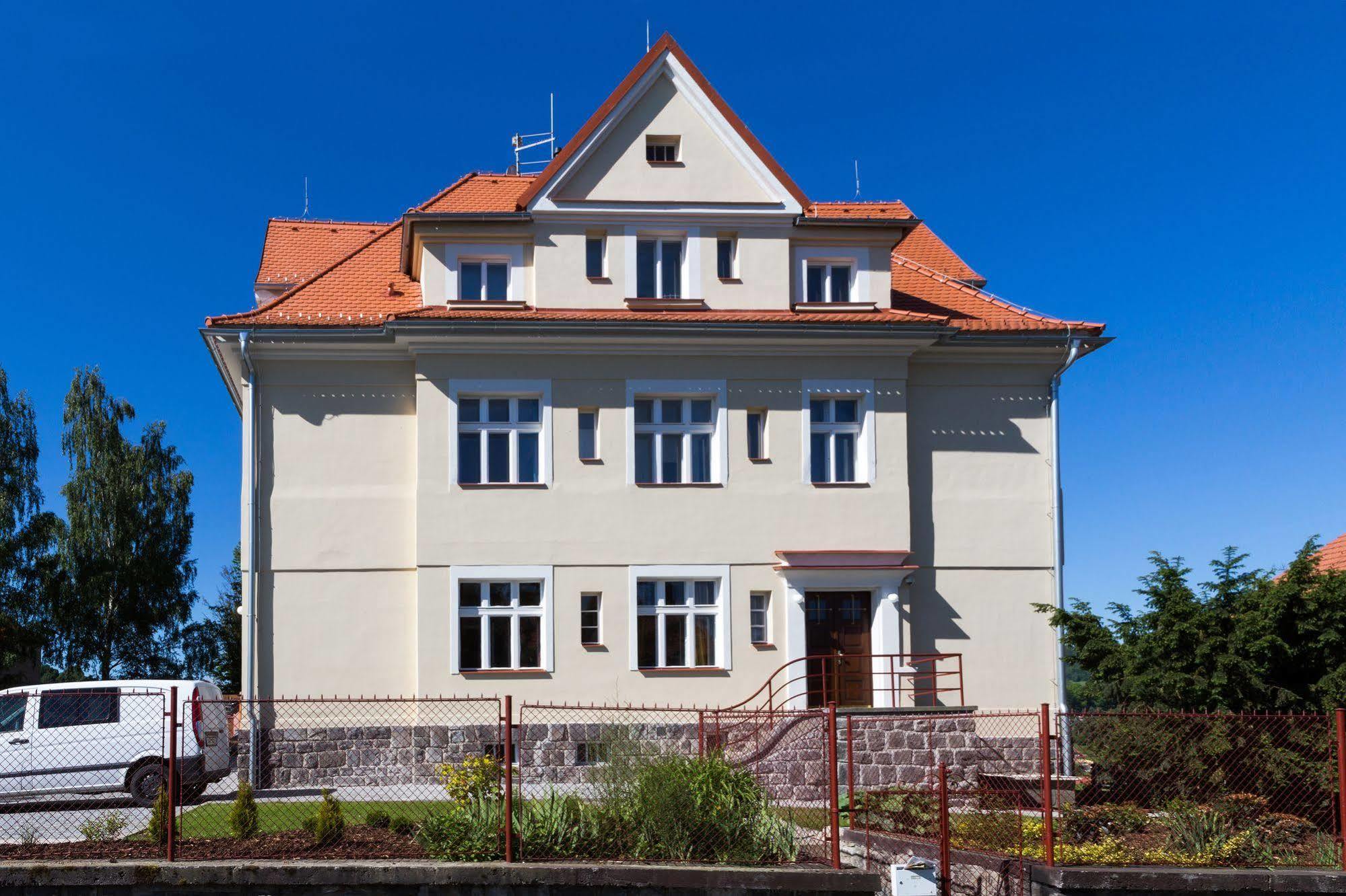 Boutique Hotel Villa Beatika Cesky Krumlov Exterior photo