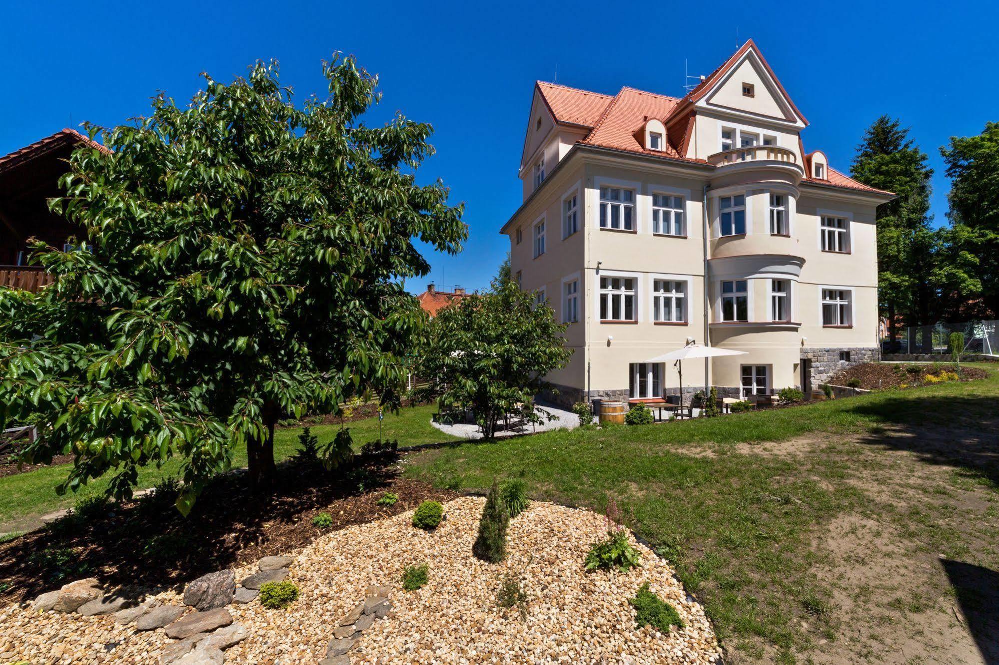 Boutique Hotel Villa Beatika Cesky Krumlov Exterior photo
